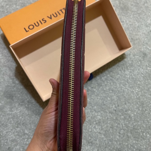 Louis Vuitton Empreinte Wallet 💜 - Picture 7 of 11
